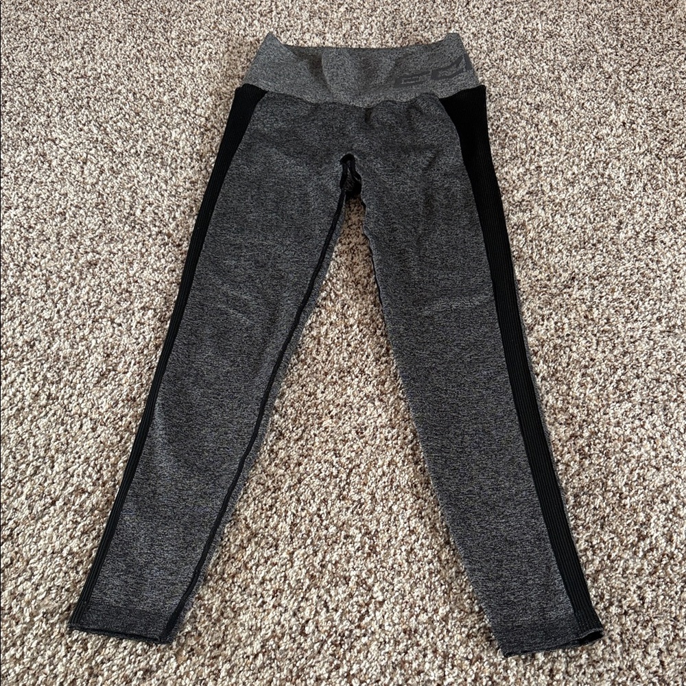 Gray and Black Echt Scrunch Butt Leggings